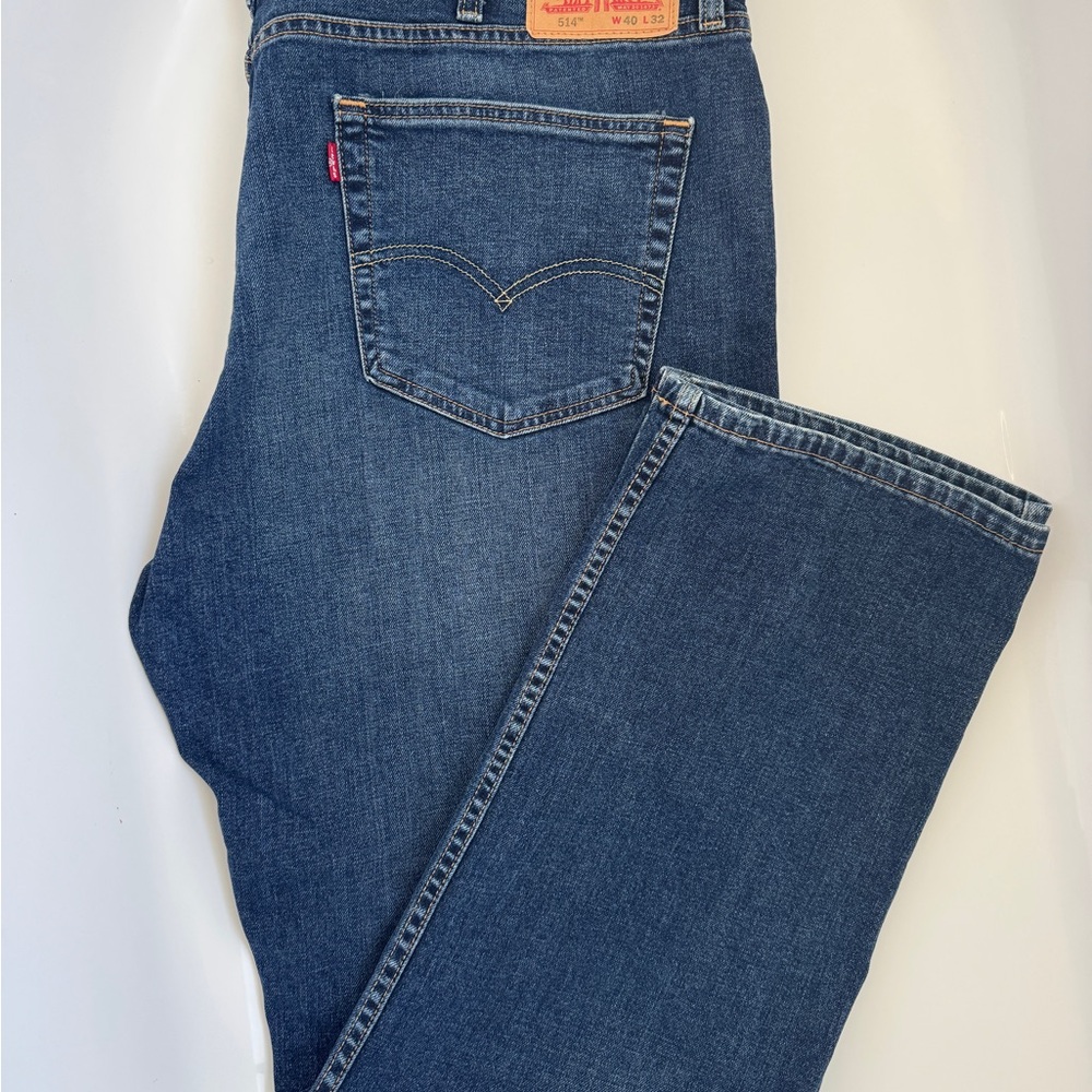 Levi's Men's 514 Relaxed Jeans in Blue